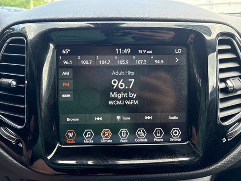 Used 2019 Jeep Compass Limited AWD/4WD image 14