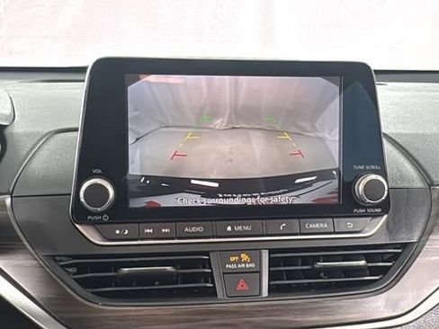 Certified 2024 Nissan Altima 2.5 SV image 23