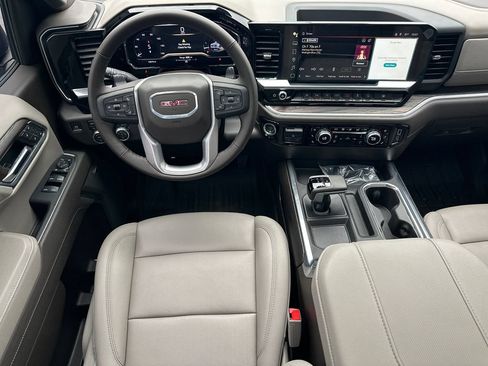 Used 2025 GMC Sierra 1500 SLT w/ SLT Premium Plus Package AWD/4WD image 24