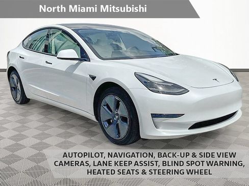 Used 2023 Tesla Model 3 Standard Range RWD image 1