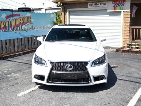 Used 2013 Lexus LS 460 w/ F-Sport Pkg RWD image 2