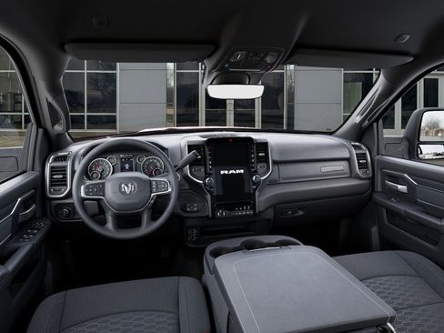 New 2026 RAM 2500 Big Horn AWD/4WD image 15