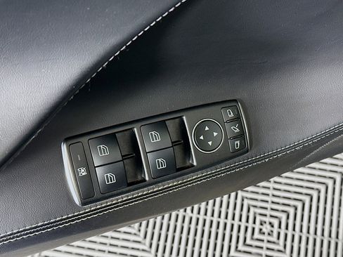 Used 2018 Tesla Model S 75D image 15