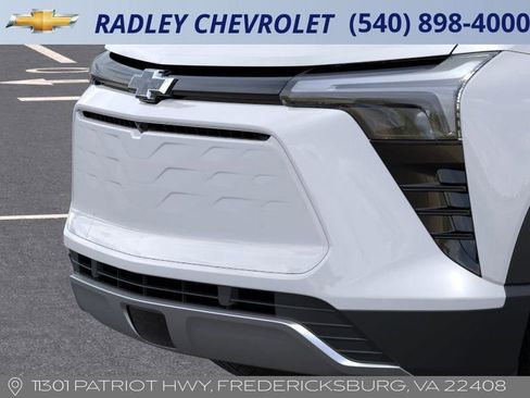 New 2026 Chevrolet Blazer EV LT image 13