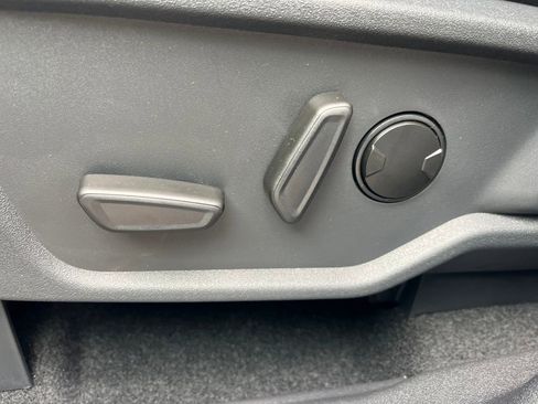 New 2025 Ford Bronco Badlands image 24