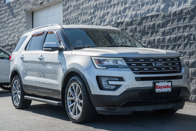 Used 2017 Ford Explorer Limited AWD/4WD image 2
