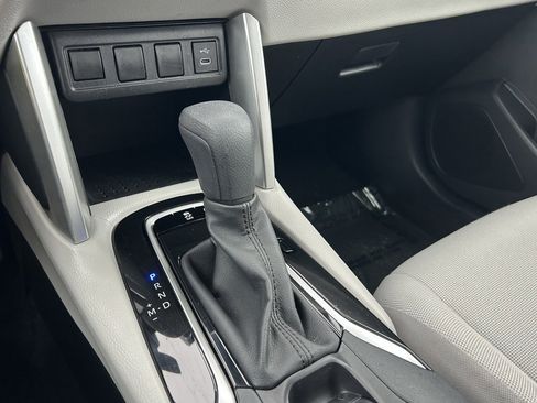 Certified 2023 Toyota Corolla Cross L image 24