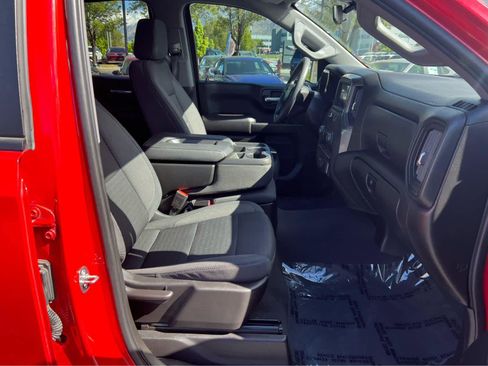 Used 2023 Chevrolet Silverado 1500 Custom w/ LPO, Dark Essentials Package AWD/4WD image 17