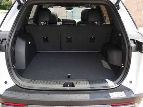 New 2027 Chevrolet Equinox ACTIV w/ Safety and Technology Package AWD/4WD image 8
