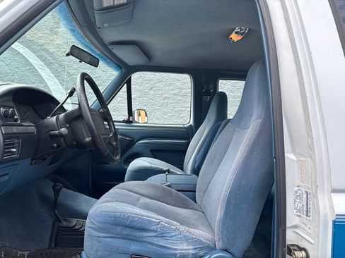 Used 1995 Ford F150 XL AWD/4WD image 10