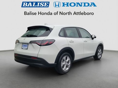 Certified 2025 Honda HR-V LX image 8