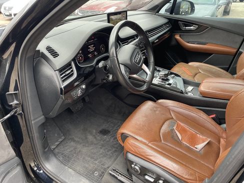 Used 2017 Audi Q7 3.0T Prestige w/ Prestige Package AWD/4WD image 15