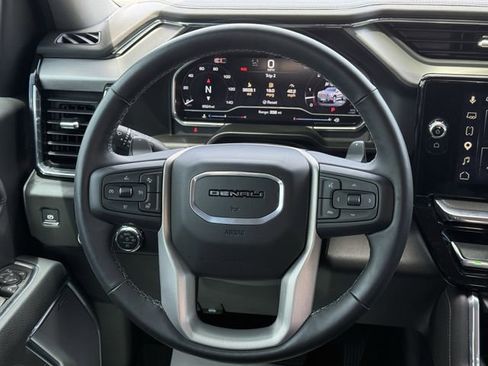 Used 2025 GMC Sierra 1500 Denali AWD/4WD image 22