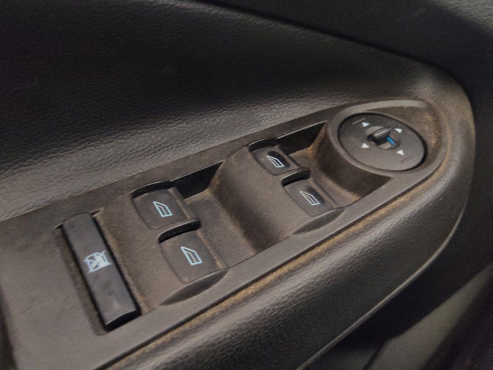 Used 2018 Ford Escape SE FWD image 27