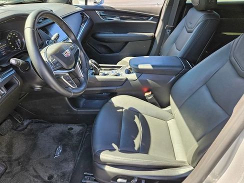 Used 2020 Cadillac XT5 Premium Luxury image 7