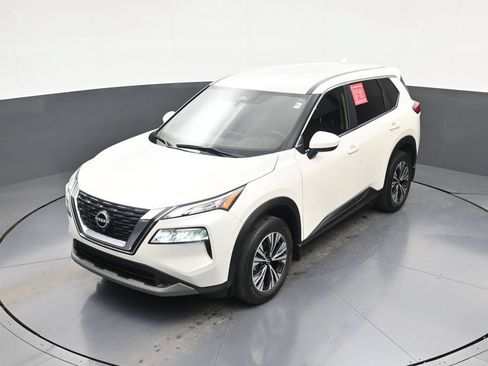 Certified 2023 Nissan Rogue SV FWD image 26