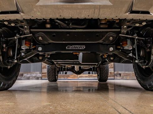 Used 2025 Chevrolet Silverado 2500 High Country w/ LPO, Dark Essentials Package image 15