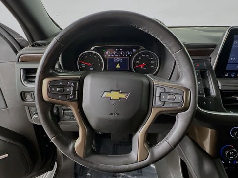 Used 2021 Chevrolet Tahoe High Country w/ Premium Package image 17