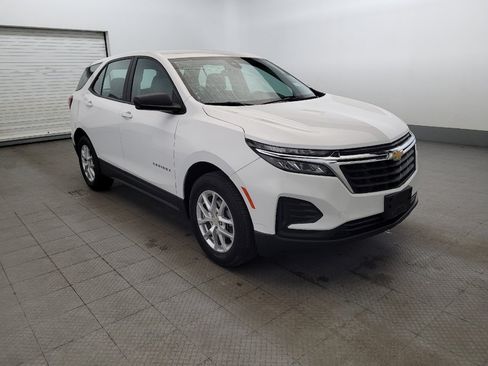 Used 2023 Chevrolet Equinox LS AWD/4WD image 13