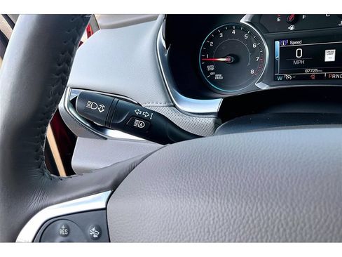 Used 2019 Chevrolet Traverse Premier AWD/4WD image 19