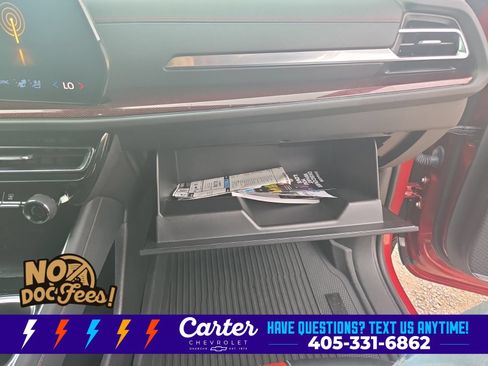 Used 2024 Chevrolet Traverse RS w/ LPO, Floor Liner Package AWD/4WD image 38