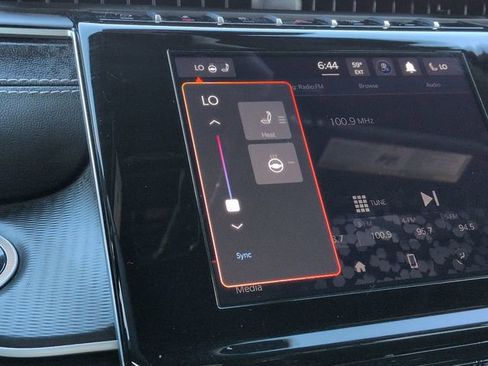 Used 2024 Jeep Grand Cherokee L Altitude image 29