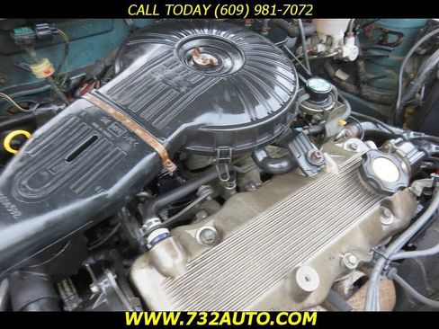 Used 1996 Geo Metro LSi FWD image 27