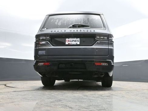 Used 2024 Jeep Grand Wagoneer L Series II w/ Quick Order Packagew 28T image 60