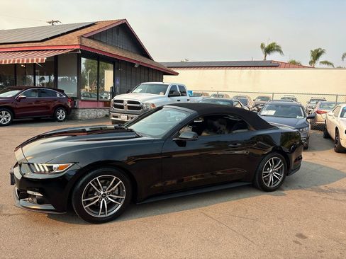 Used 2016 Ford Mustang Premium RWD image 22