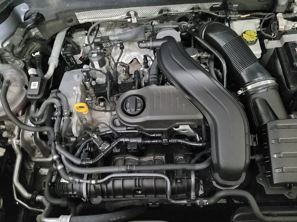 Used 2023 Volkswagen Taos SE AWD/4WD image 30