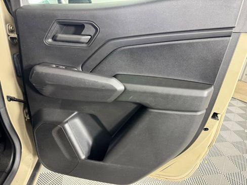 Used 2024 Chevrolet Colorado W/T RWD image 25