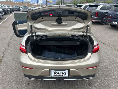 Used 2018 Mercedes-Benz E 400 4MATIC Cabriolet image 31