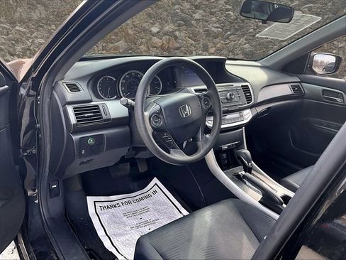 Used 2015 Honda Accord LX image 10