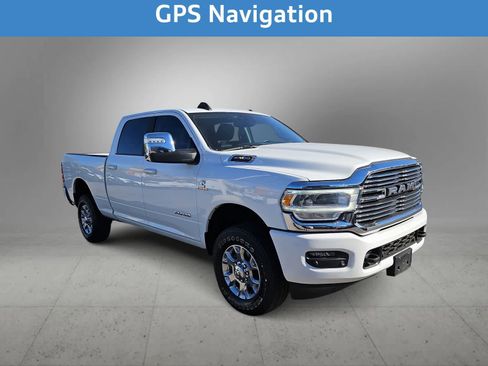 Used 2024 RAM 2500 Laramie image 3