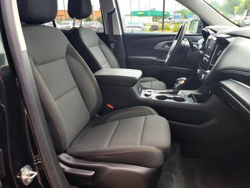 Used 2021 Chevrolet Traverse LT AWD/4WD image 13