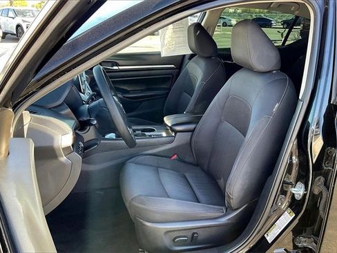 Certified 2022 Nissan Altima 2.5 SV image 24