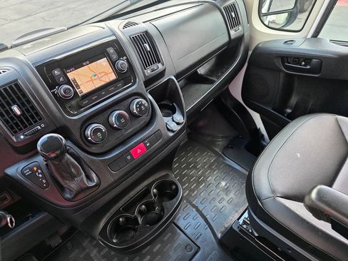 Used 2021 RAM ProMaster 2500 FWD image 20