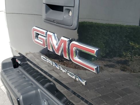 Used 2021 GMC Canyon AT4 w/ Trailering Package image 8