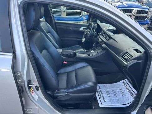 Used 2012 Lexus CT 200h Premium w/ F Sport Special Edition FWD image 22