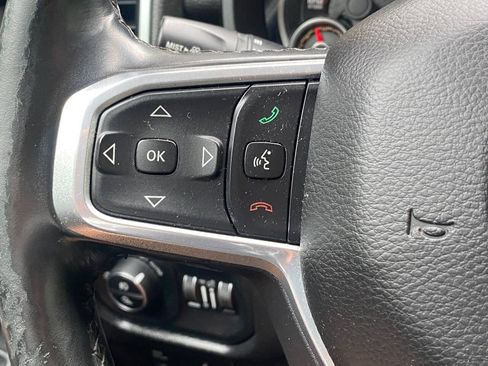 Used 2019 RAM 1500 Laramie w/ Off Road Group AWD/4WD image 30