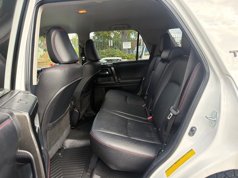 Used 2015 Toyota 4Runner TRD Pro AWD/4WD image 21