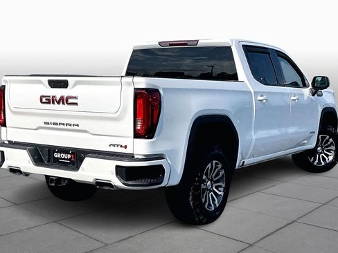 Used 2023 GMC Sierra 1500 AT4 image 13