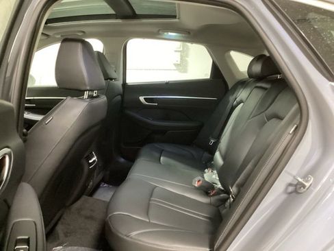 New 2026 Hyundai Sonata Limited FWD image 16