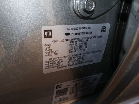 New 2026 GMC Sierra 2500 AT4X w/ LPO, Black Badging Package AWD/4WD image 39