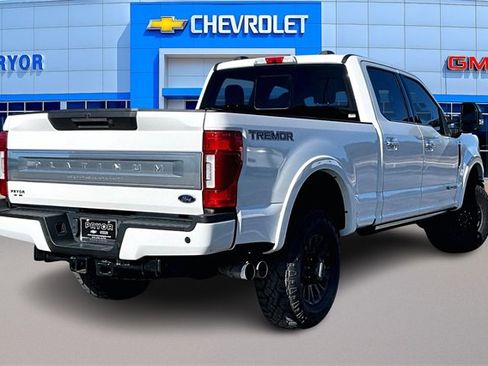 Used 2022 Ford F250 Platinum w/ Tremor Off-Road Package image 5