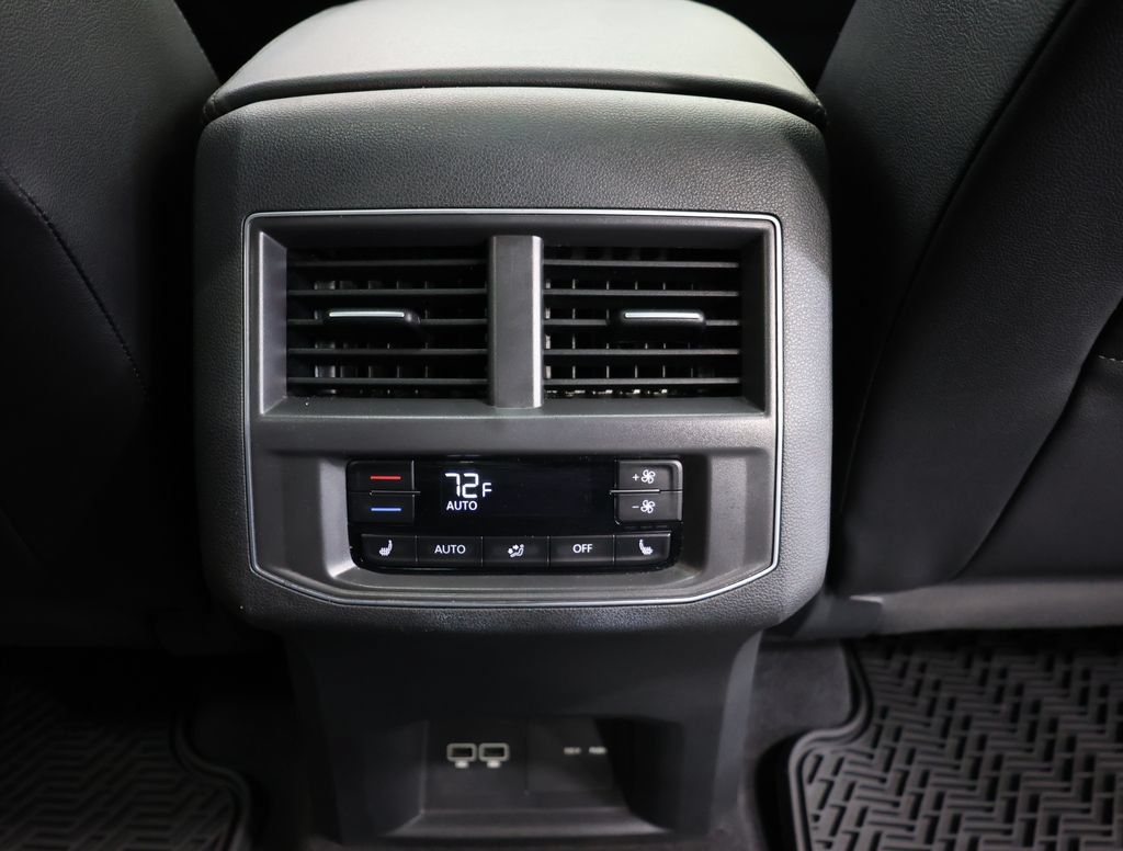 Used 2019 Volkswagen Atlas SEL Premium AWD/4WD image 25