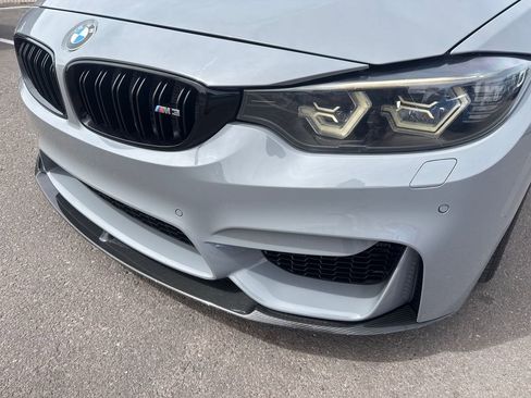 Used 2017 BMW M3 RWD image 9