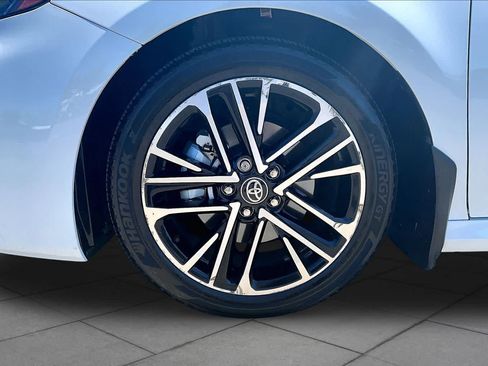 Certified 2025 Toyota Camry XLE w/ Premium Plus Package FWD image 10