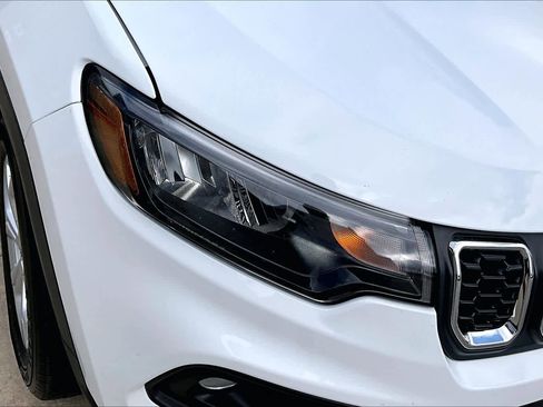 Used 2025 Jeep Compass Latitude image 27