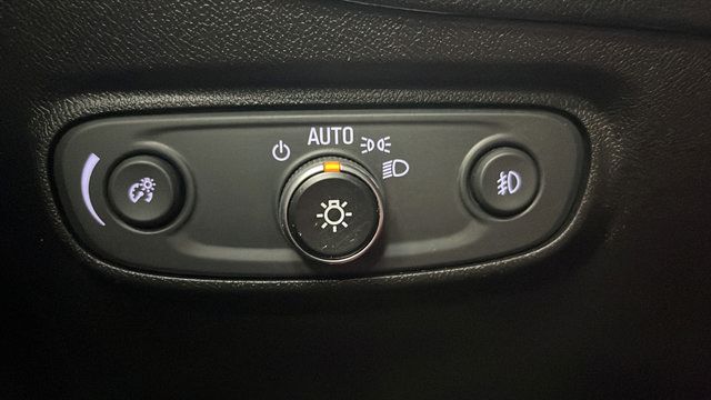Used 2020 Chevrolet Equinox Premier AWD/4WD image 31